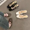 Sapatos Mary Jane com Saia, Sandálias Fechadas de Salto Grosso Estilo Francês Feminino, Novos Sapatos de Festa de Moda de Nicho Primavera/Verão 2025