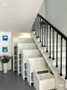 Armario de escalera armario de almacenamiento debajo de la escalera armario inclinado en la escalera armario de zapatos extraíble armario de almacenamiento estante angulado