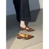 Sapatos Femininos de Salto Grosso e Uma Tira com Fivela de Metal Estilo Francês, Sapatos de Bico Fino Mary Jane para o Dia a Dia