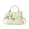 Nova Bolsa de Mão Feminina Retrô de Grande Capacidade com Fecho Metálico e Aba Bolsa Transversal para o Dia a Dia Bolsa de Ombro Único Bolsa Feminina