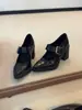 Zapatos Planos Mary Jane Puntiagudos de Tacón Grueso Estilo Vintage de 7 cm, Nuevos Versátiles de Cuero Negro con Hebilla, Colección Primavera/Verano 2026