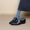Zapatos de salón elegantes para mujer de estilo francés con punta fina y diseño de una sola correa, con forro mullido, suela plana y forro polar para abrigar.