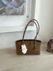Bolso grande de mujer popular transfronterizo, nuevo bolso de hombro retro de moda para el trabajo, bolso de mano de diseño de nicho