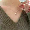 Exquisito Collar de Estrella, Moderno y de Lujo Ligero, Cadena Versátil para Suéter, Cadena Única para Suéter, Lujo Ligero con un Toque de Alta Gama