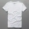 Estilo Novo de Verão Camisa Masculina de Manga Curta com Gola de TV de Algodão Liso Slim Fit Meia Manga para Publicidade, Design de Peça Única de Manga Longa