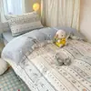 Juego de ropa de cama de tres piezas de algodón puro para dormitorio universitario, sábana individual, funda de edredón, sábana bajera ajustable, ropa de cama modelo nuevo 2026