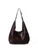 Bolso Tote de Cuero con Cera de Aceite y Remaches de Diseño Dongdaemun New Oil Wax Leather Rivet Design de Corea del Sur para Mujer, Bolso Bandolera Satchel Versátil de Gama Alta Retro