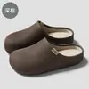 Nuevas pantuflas de algodón de malla impermeables para hombres y mujeres, adecuadas para otoño e invierno, diseñadas para uso en interiores, con suelas antideslizantes, calidez y un diseño ligero de punta cerrada, lo que las hace adecuadas para usar tanto en interiores como en exteriores.