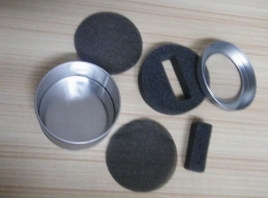 tin box (1)