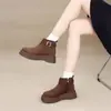 Botas Martin Plataforma Femininas 2026 Inverno Novo Salto Alto Birkenstock Sola Grossa Botas de Neve Femininas Acolchoadas com Veludo Quente