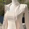 Chaqueta de protección solar con cuello alto, top de yoga para mujer de corte entallado con protección UV, nuevo modelo 2026 para mujeres petites, chaqueta deportiva