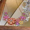 Collar Colgante de Flor Estilo Retro de Corte Diseño de Sentido Nicho Cadena de Clavícula Retro Ligera Lujo Sensación de Gama Alta Adorno para el Cuello