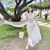 2026 Nuevo Estilo Ins Coreano Pura Pasión Blanco Malla Volante Isla Resort Aguas Termales Vestido Largo Traje de Baño para Mujer