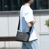 Bolsa Cuadrada Pequeña para Hombre de Comercio Exterior Transfronterizo Modelo Nuevo 2025 Bolso Cruzado para Mujer Ligero Simple Moda Urbana Bolsa para Teléfono Móvil