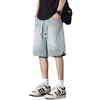 Shorts jeans de verão leves com estampa de céu estrelado para homens, corte reto solto, estilo americano moderno casual, calças de comprimento médio para atacado