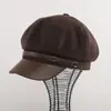 Nueva gorra octogonal de lana estilo retro británico para principios de otoño en Corea, sombrero de pico de moda casual marca C