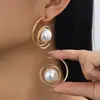Um Par de Brincos Femininos Geométricos de Linha Cruzada com Pérolas, Estilo Simples, Para o Dia a Dia, Simples e Versátil