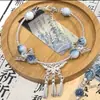Pulseira de Borla com Pincel de Porcelana Azul e Branca Xiaohongshu Estilo Antigo para Mulheres, Design de Nicho, Novo Estilo Chinês, Paz e Fortuna