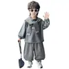 Conjunto de Sudadera con Capa para Niños Primavera y Otoño Nuevo 2026 Estilo Coreano Versátil Atuendo de Otoño para Niños Conjunto de Moda de Dos Piezas