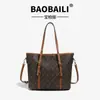 Bolsa Grande Capacidade Feminina 2026 Novo Estilo Monograma Moda Bolsa de Compras Versátil Ombro Transversal Bolsa Tote Feminina
