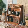Gabinete de almacenamiento vintage de madera oblicua de tres capas para sala de estar, gabinete para decoración de vinos, gabinete de almacenamiento con botones colgantes de metal para hotel