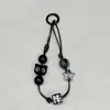 Gato Teléfono Móvil Muñequera Corta Retro Negro Hecho a Mano Cadena de Cordón Ccd Colgante de Cadena de Teléfono Móvil con Cuentas Cámara