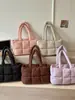 Transfronterizo 2026 Verano Nuevo Moderno Gran Capacidad Bolso de Hombro para Mujer Versátil de Moda Bolso Tote Simple para Llevar en la Mano