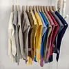 Elegante chal fino de punto al estilo de las celebridades de internet coreanas, hecho de mezcla de lana, adecuado para llevar en capas sobre un chaleco o camisa estilo vacacional