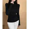 Parece el cuerpo de un webtoon coreano sin importar lo que te pongas. Camiseta base versátil de color básico, cuello alto, elástica y cálida para mujer, blanca, talla única.