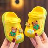 Zapatillas de verano para niños, lindas sandalias antideslizantes de suela suave para niñas, zapatos con agujeros para bebés y niños.