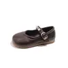 Sapatos de couro simples estilo coreano para meninas, sapatilhas macias de sola flexível para crianças para primavera/outono, nova coleção 2026, adequados para crianças pequenas e maiores, sapatos de princesa para apresentações