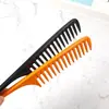 Fábrica en stock venta al por mayor peine de peluquería más peine de cola puntiaguda de dientes anchos y gruesos peine de plástico de dientes grandes peine de bobina para el cabello peine de dientes finos peine para bajar el cabello