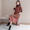 Fotos reais de um vestido estampado estilo étnico retrô, plus size, modelador, de comprimento até o joelho, perfeito para outono e inverno, com forro de fleece adicionado para aquecimento extra