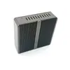 Carcasa de refrigeración con perfil de aluminio con aletas de refrigeración superiores de color gris oscuro y múltiples aberturas de puerto