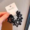 Paquete de 4 Gomas para el Cabello Sencillas con Patrón Ondulado Color Té con Leche, Elásticos Elegantes para el Cabello, Cuerdas Básicas de Alta Elasticidad para Mujeres