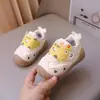 Sapatos de caminhada de verão para bebês, anti-pisada, sapatos de malha respirável para meninos e meninas, calçados infantis, sapatos infantis fofos de desenho animado