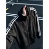 Chaqueta azul marino estilo americano con cuello alto, chaqueta bomber de retazos deconstruida para hombre de otoño, top de silueta corta cuadrada