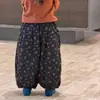 Calças de Primavera e Outono para Meninas 2026 Novo Estilo Calças Jogger Casuais Largas Infantis Roupa de Outono para Bebê Calças Florais