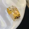 Pulseira de Folha Estilo Luxo Leve Coreano, Braçadeira de Design Tendência da Moda Personalizada, Joia de Mão Simples de Nicho de Alto Padrão para Mulheres