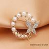 Broche Brilhante de Diamante e Pérola de Fábrica Transfronteiriça Luxo Leve Pin de Botão para Lenço Corsage Borboleta de Alta Qualidade para Mulheres