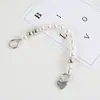 Cadena para Colgar Amorosa Cadena para Funda de Teléfono Móvil DIY Cadena de Perlas Hecha a Mano Cadena de Perlas Corazón de Melocotón Cadena de Mano Joyería Decorativa para Funda de Teléfono Móvil