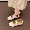 Sapatos Mary Jane Doces com Tiras Cruzadas para Mulheres, Estilo Novo da Moda para o Verão, Salto Baixo, Bico Redondo Baixo, Aumento Interno de Altura, Sapatos de Solado Macio