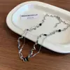 Collar de Mariposa de Onda Irregular con Circonita, Cadena de Clavícula de Lujo Ligero de Nicho con un Diseño Único y Temperamento Elegante para Mujeres