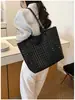 Bolso de Mano Tejido Hueco para Mujer 2026 Nuevo Estilo Francés Estilo Perezoso Gran Capacidad Bolso de Hombro Cruzado Versátil para Verano