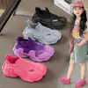 Zapatos deportivos para niños para primavera, otoño y verano, zapatos de punto volador para niños y niñas, nuevos zapatos de malla para bebé simples y elegantes sin cordones