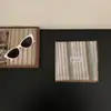 ¡Pequeña literatura y arte gris! Pañuelo Cuadrado Pequeño de Algodón Estampado Azul y Rojo Vintage Estilo Coreano Pañuelo Versátil de Alta Calidad