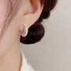 Moda Japonesa Coreana Simple Diamante Incrustado Textura Metálica Aro para Oreja Redondo Personalidad Lujo Ligero Diseño Único Estilo Frío Aro de Pendiente