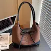 Bolso Transfronterizo de Gran Capacidad con Estampado de Leopardo para Mujer 2025 Nuevo Bolso de Hombro Axilar Otoño e Invierno Estudiante Universitario Viajero Bolso Tote Moderno