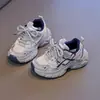 Zapatos Deportivos para Niñas 2026 Modelo Nuevo Primavera y Otoño Zapatos Tipo Papá para Niños Malla Transpirable Suela Suave Casual Zapatos de Correr para Niñas Modernos
