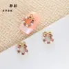 Popular Arte de Uñas de Corona Navideña con Pedrería Multicolor, Lazo Tridimensional con Pedrería y Perlas, Decoración Versátil de Uñas Navideña